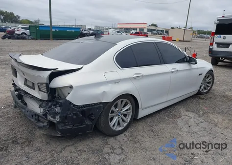 2016 BMW 528I xDrive z USA, uszkodzony, nr VIN WBA5A7C57GG147935